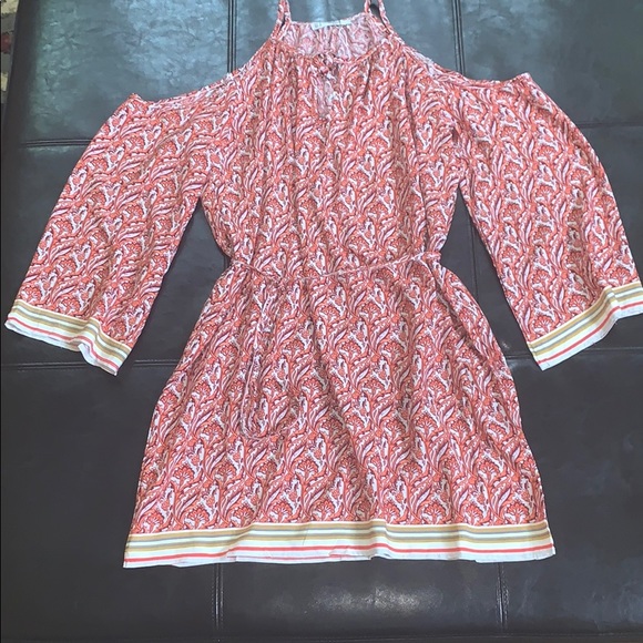 Floral Open Shoulder Dress - Picture 9 of 9